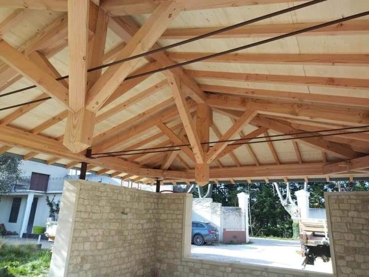 Construction de carport et de pool house Vaucluse